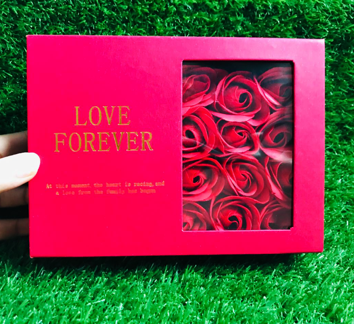 Beautiful Gift Set For Her Fragrance Roses with Elegant Jewellery Set - Image 8