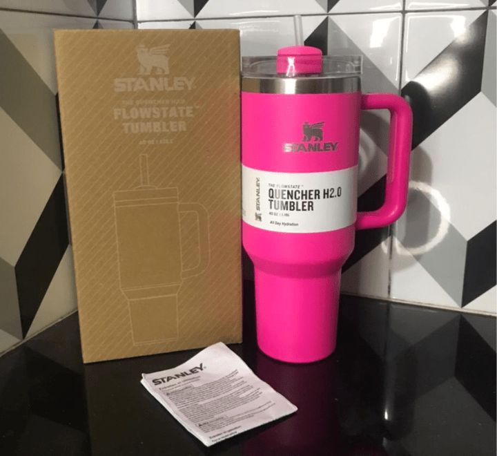 Stock Clearance With Minor Imperfections Stanley Quencher H2.0 FlowState™ Tumbler 40 oz – 1.18L - Image 8