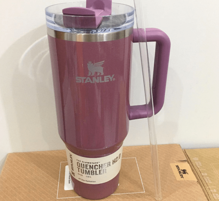 THE TARGET X STANLEY QUENCHER TUMBLER | 40OZ SHIMMER - Image 4