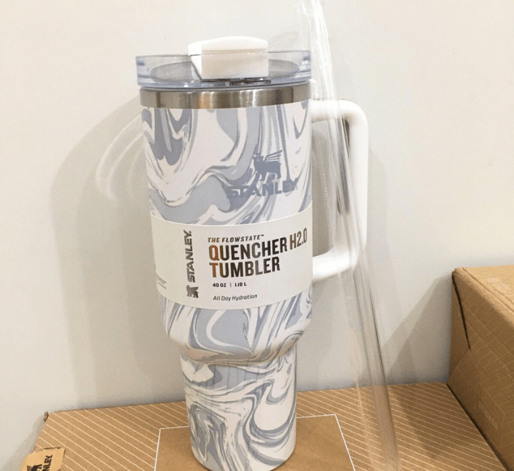 THE QUENCHER H2.0 FLOWSTATE™ TUMBLER | 40 OZ | POLAR SWIRL - Image 5