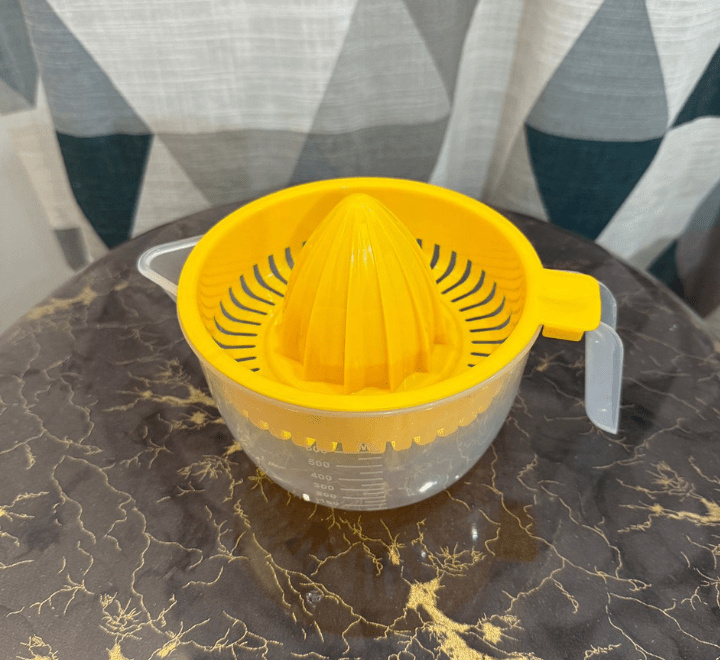 450ml Manual Citrus Fruit Squeezer - Image 3